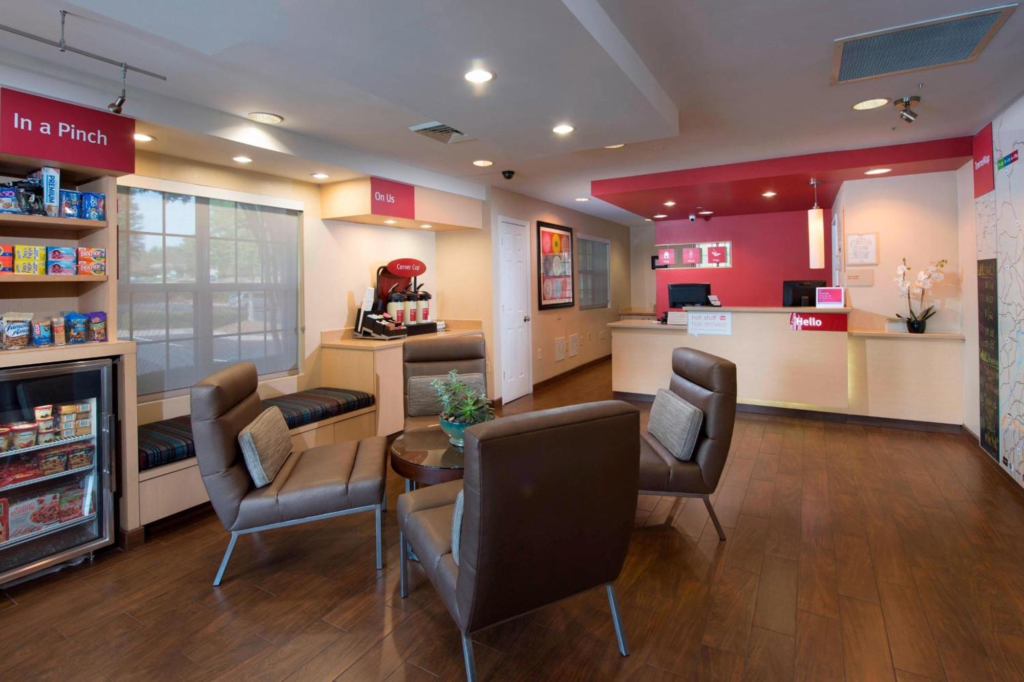 Towneplace Suites By Marriott Atlanta Alpharetta Eksteriør billede